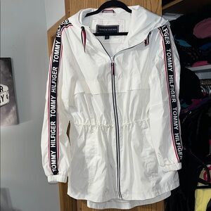 Tommy Hilfiger Women's White Utility Jacket with Hood